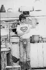 david1975-2.jpg (4759 bytes)